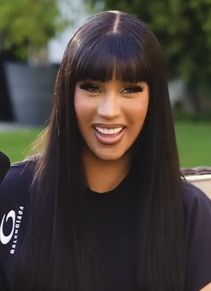 Cardi Bのカリブ・ラテンアメリカ美容力プレイ